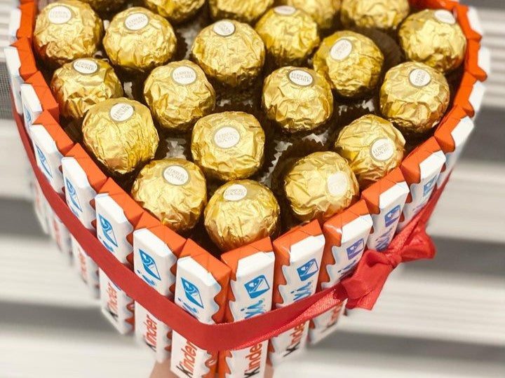 Kinder Maxi Chocolate Heart
